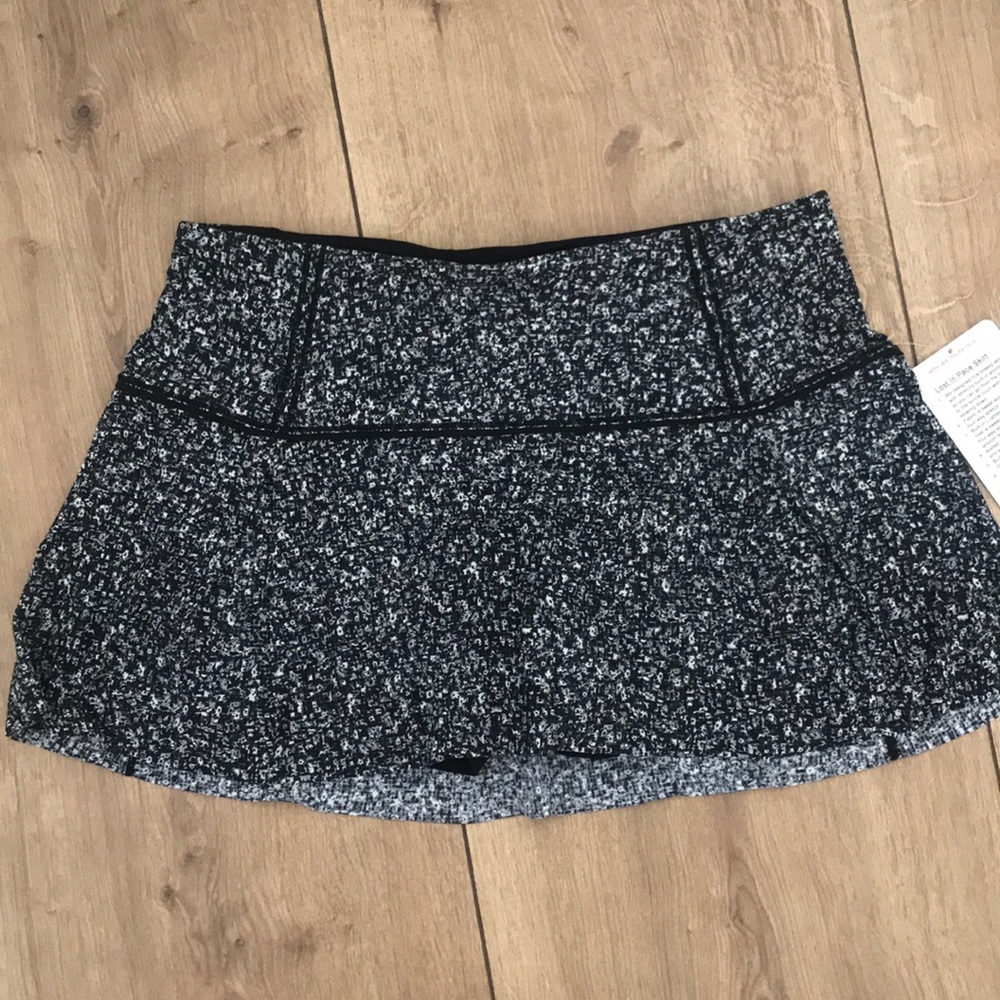 Lulu Lemon Lost in Pace Skirt